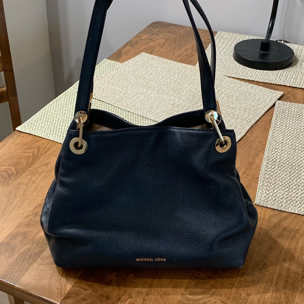 EUC Michael Kors Purse